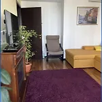 Cris Summerland Apartament