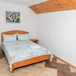 Casa Tudor Vama Veche
