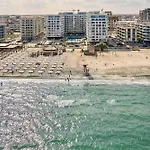 Blue Seven Apartment In Infinity Beach Resort