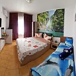 Vila Nico