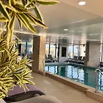 Aquamarine - Pool & Spa Beach Resort