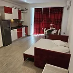 Deluxe Aparthotel Premium Suite In Complex Spa Si Piscina Interioara