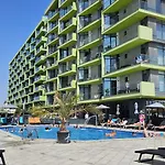 Panoramic Seaview Studio Beach & Spa Resort Cu Piscina Incalzita