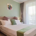 Brizza Apartments Alezzi K-161