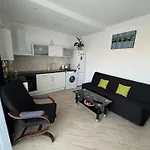 Apartments 1 Mamaia Nord