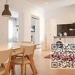 Sam Cozy Elite Studio