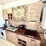 Marcony Summerland Apartments