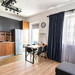 Moonlight Lake View Apartament