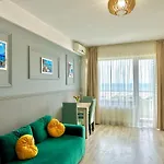 Dolce Aqua Summerland Apartments