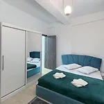 Seaside Harmony Apartment 9