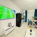 Beach Apartment By Mamaia Nord