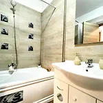 Venetis Sea View Apartment 2