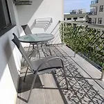 By The Sea Plusoi Apartment