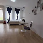 Garsoniera Studio