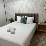 Vila Nicolas