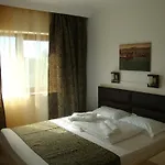 Casa Lacul Sarat