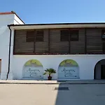 Hostel Cazino Sud