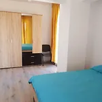 Strada Milano 21 Apartment