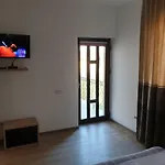 Vila Corina