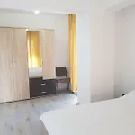 Strada Milano 21 Apartment