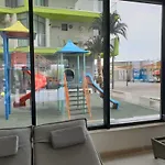 Alezzi Beach Resort Yolo Seaview Apartment
