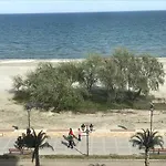 Alezzi Beach Resort Yolo Seaview Apartment