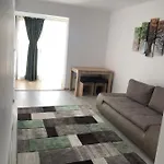 Apartament Beta Saturn