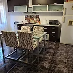 Vila Adina