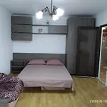 Iarina Ap Decomandat 2 Cam Sat Vacanta Mamaia