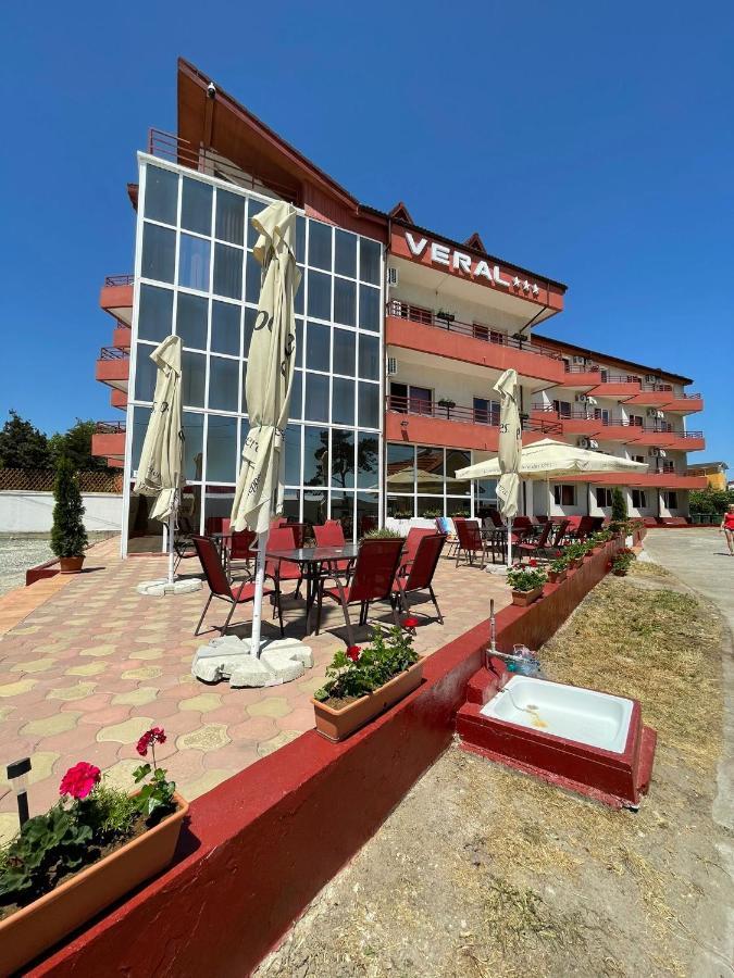 Veral La Mare Costineşti