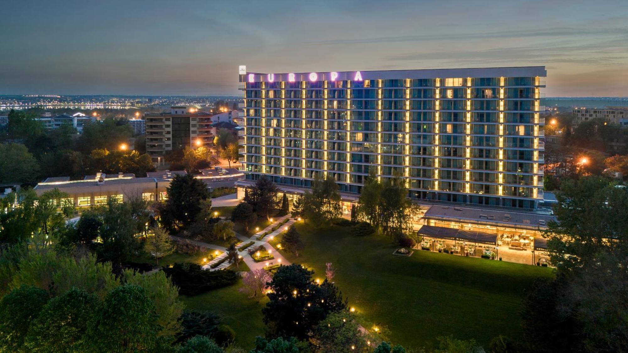 Hotel Ana Europa 4*