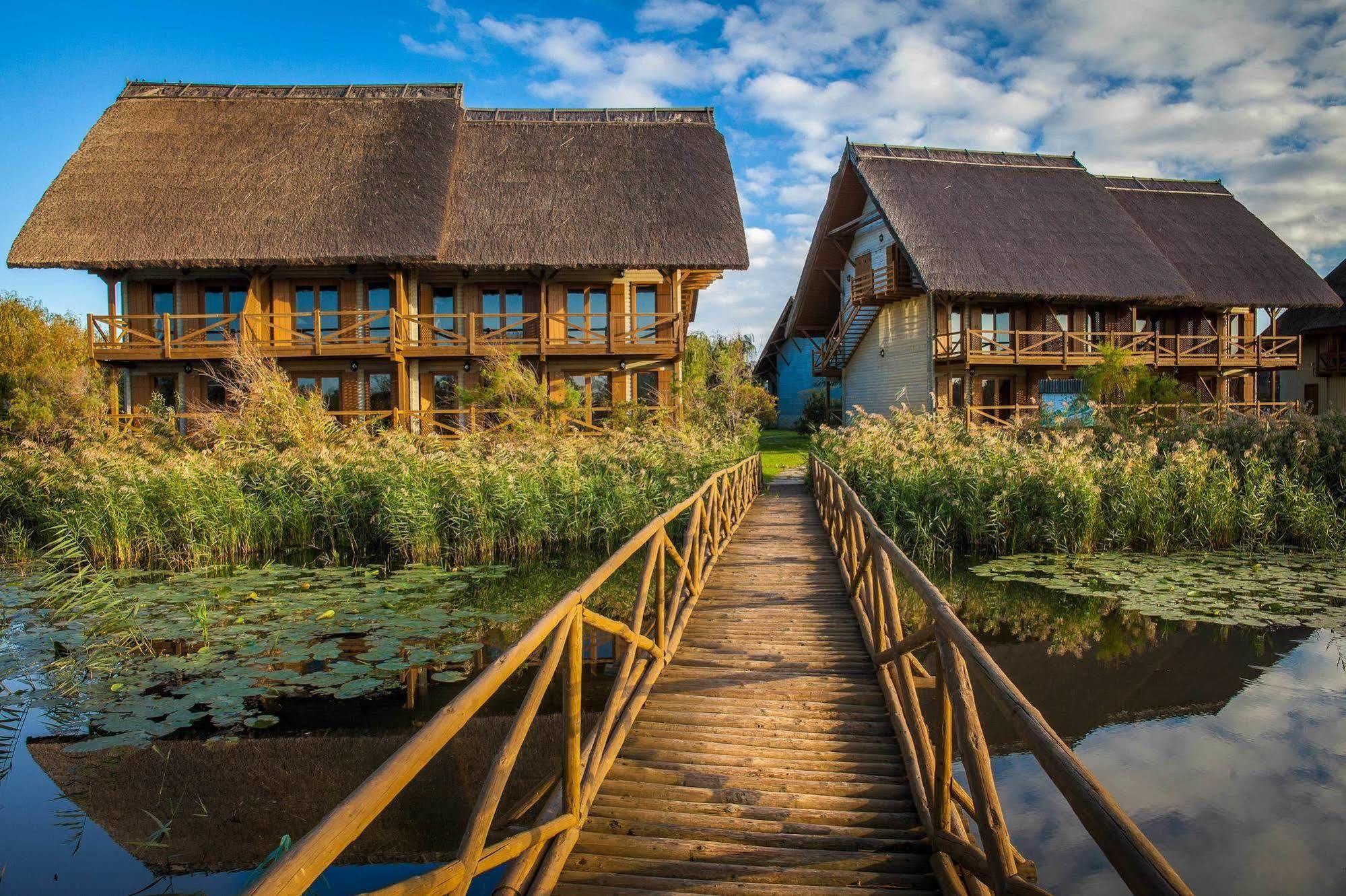 Village Resort 4*