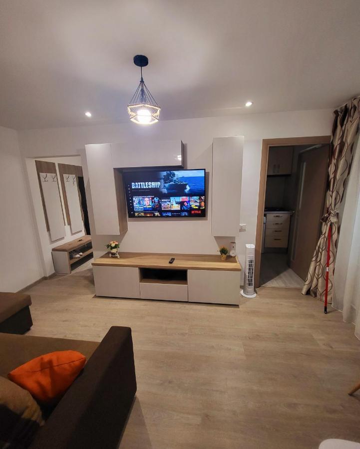 Apartment Mamaia Ciresica *