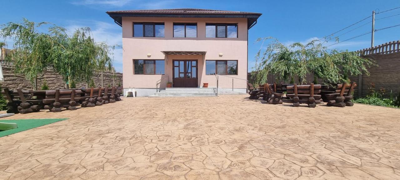Guest house Pensiunea Maria Tuzla