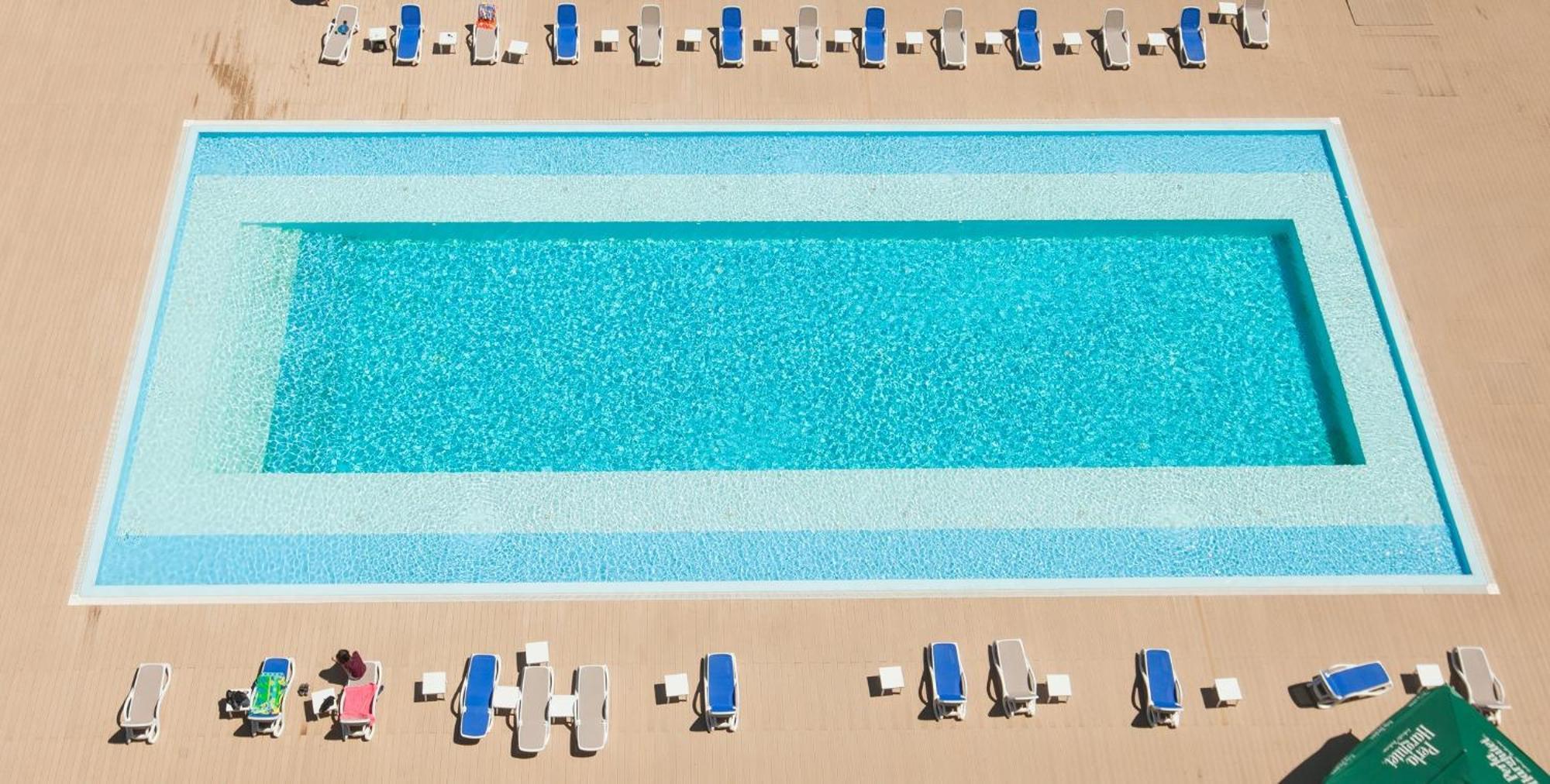 Waves & Whispers - Acces Gratuit Piscina Apartment