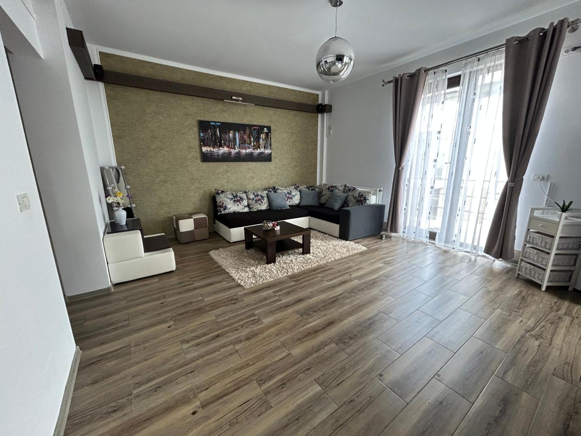 Partyvibe Mamaia Navodari