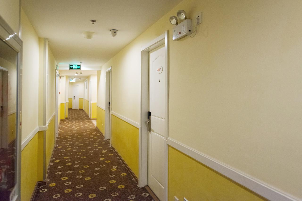 Hotel Passenger Terminal 318 Park