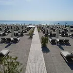 Stavros Hotel