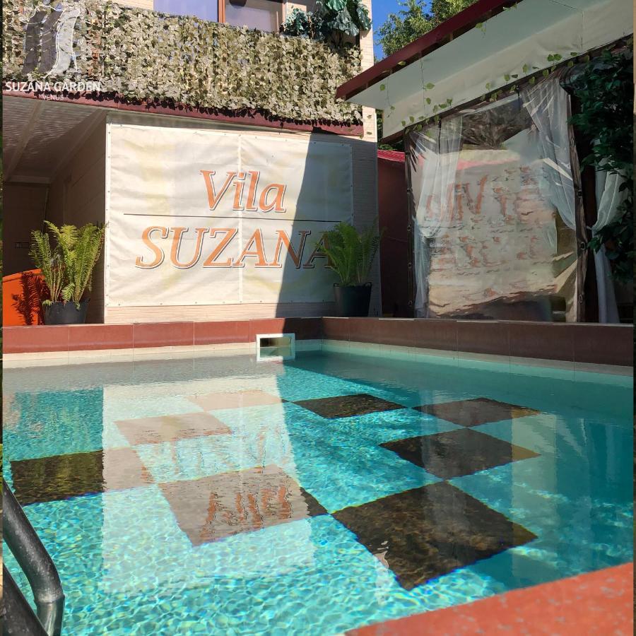 Suzana Garden * Venus
